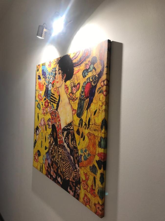 Dr House Apartment كاتانيا المظهر الخارجي الصورة